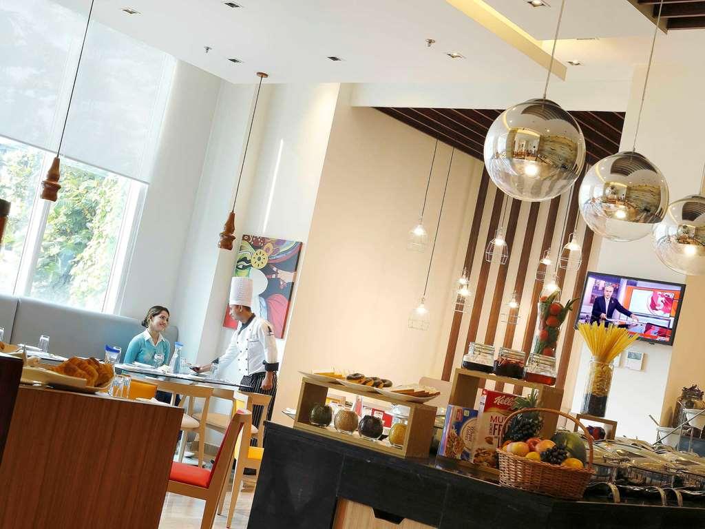 Ibis Kochi City Centre - An Accor Brand Exteriér fotografie