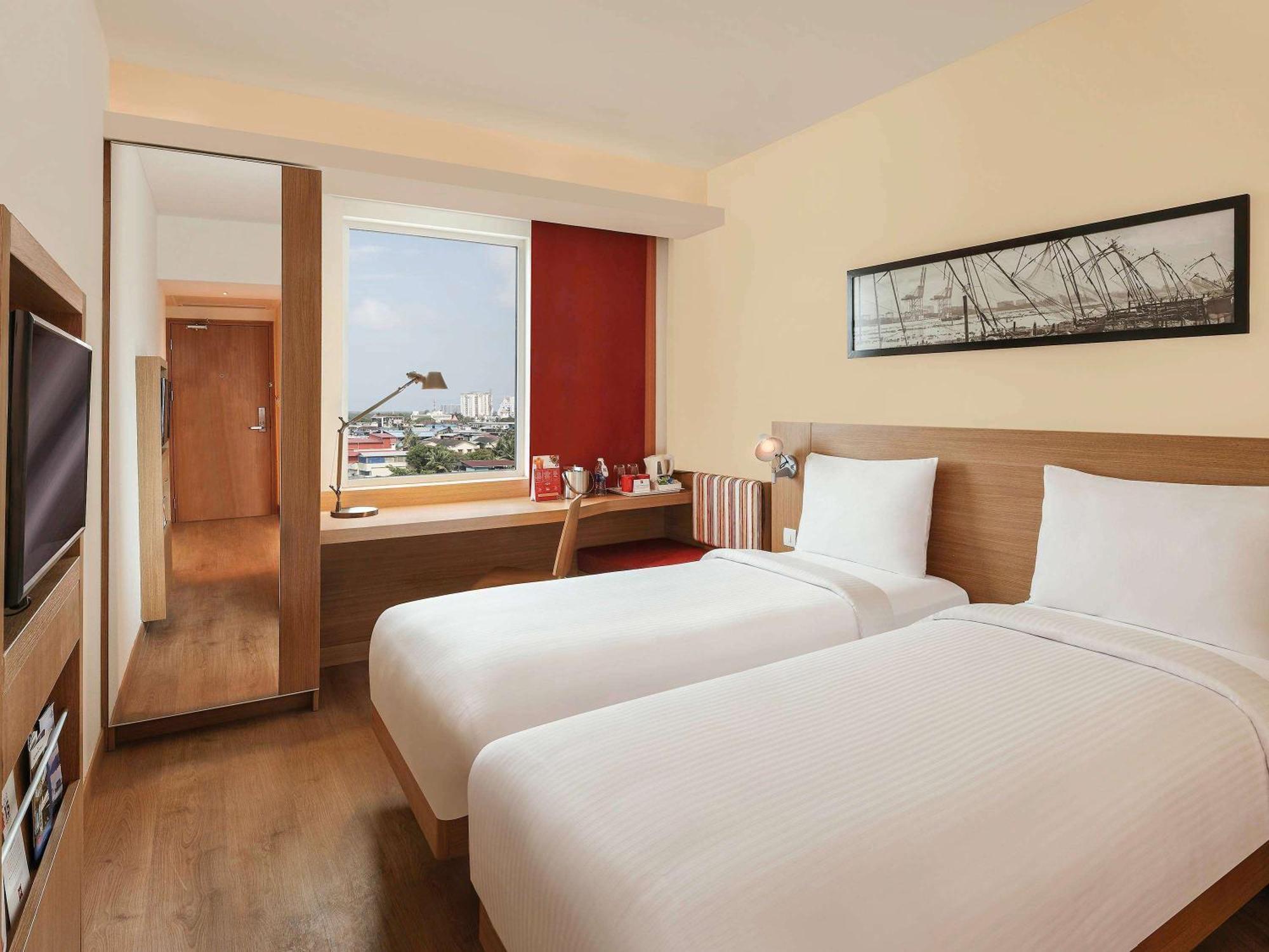 Ibis Kochi City Centre - An Accor Brand Exteriér fotografie