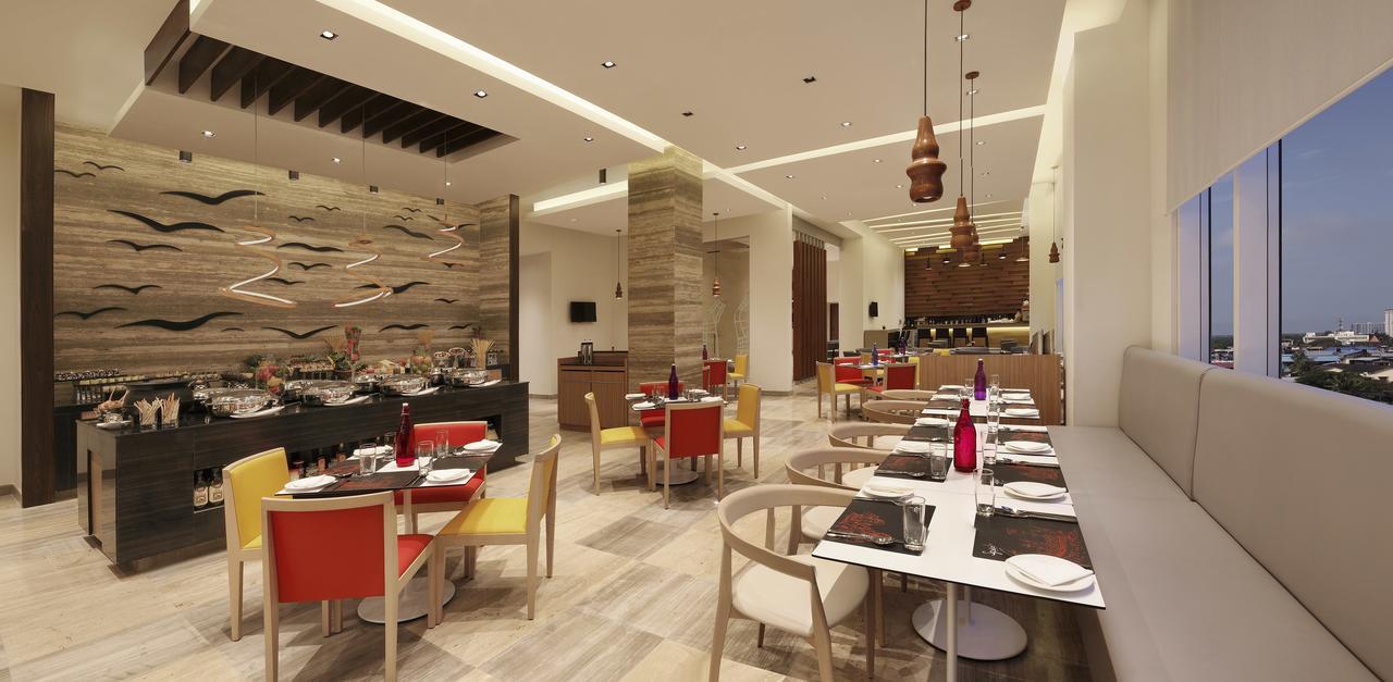Ibis Kochi City Centre - An Accor Brand Exteriér fotografie